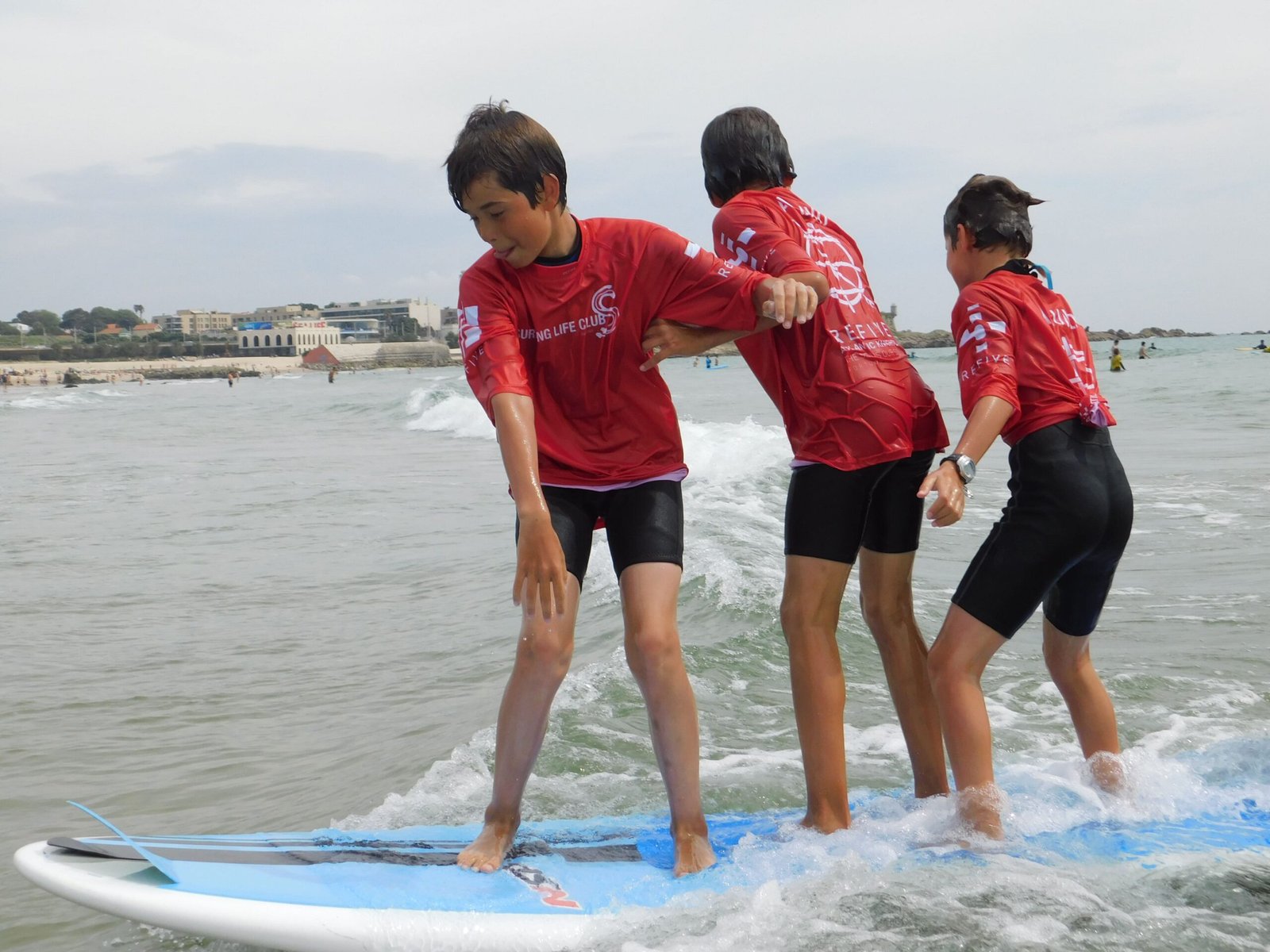 surf lessons in porto